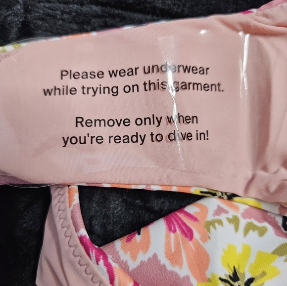 NWT Tanya Taylor Tia Bikini In Pink Fuschia Floral Size L 2 Piece FULL SET - Picture 11 of 11